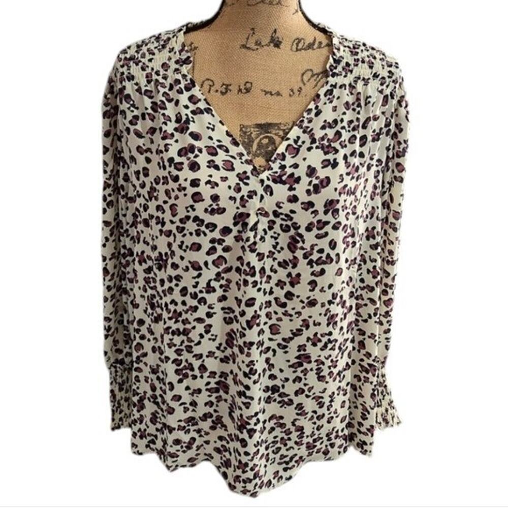 Zac & Rachel Woman 2X Leopard Print Smocked V-Neck Blouse Plum Cream Black